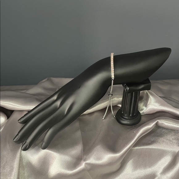 Vintage rose Swarovski bolo bracelet - Picture 4 of 8